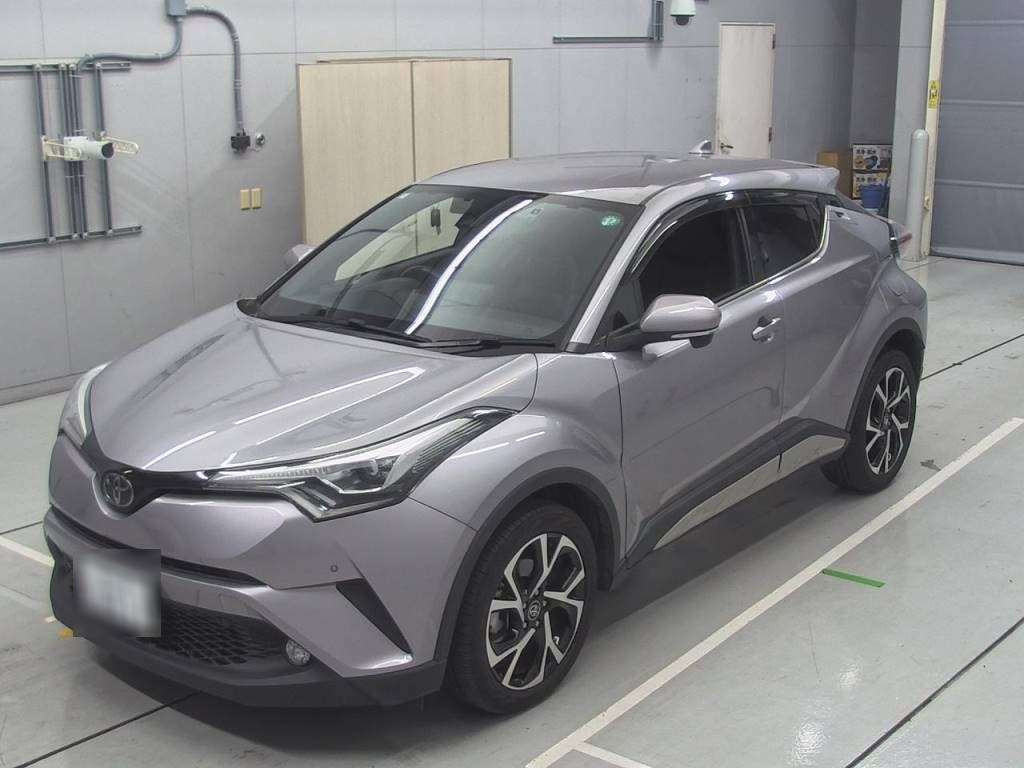 2017 Toyota C-HR NGX50[0]