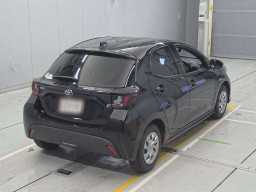 2021 Toyota YARIS