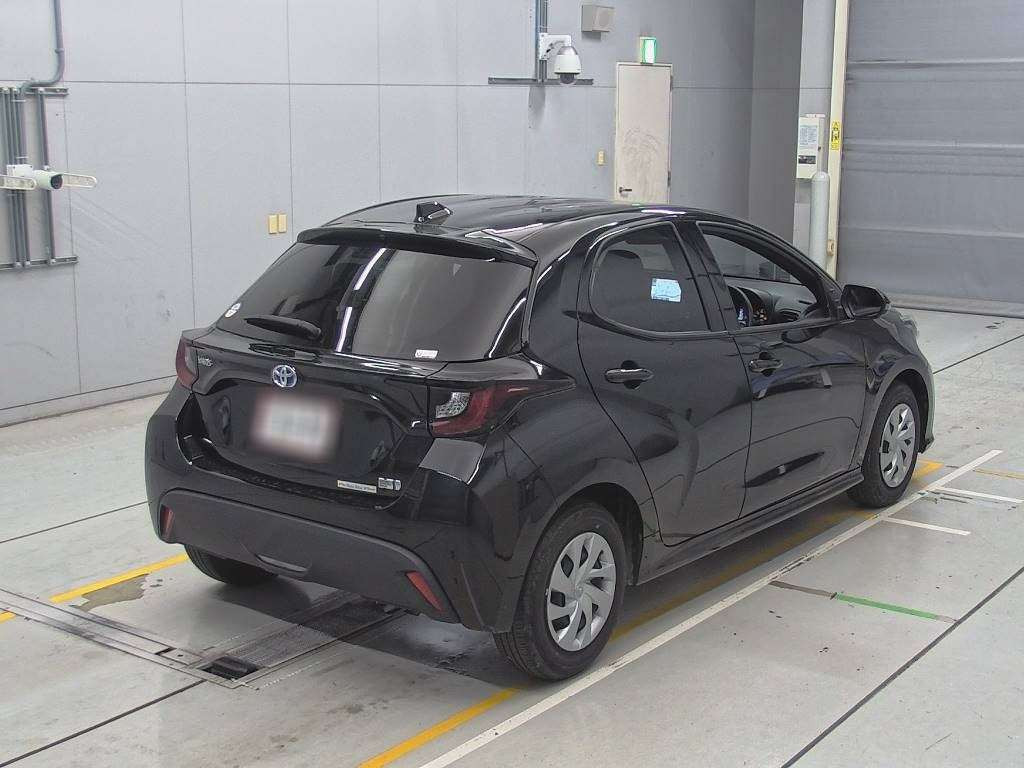 2021 Toyota YARIS MXPH10[1]