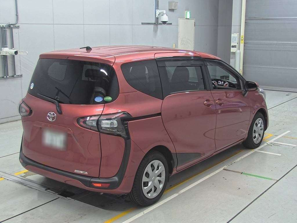 2016 Toyota Sienta NSP170G[1]