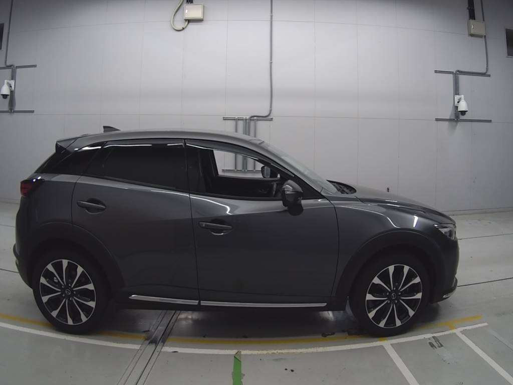 2019 Mazda CX-3 DKEFW[2]