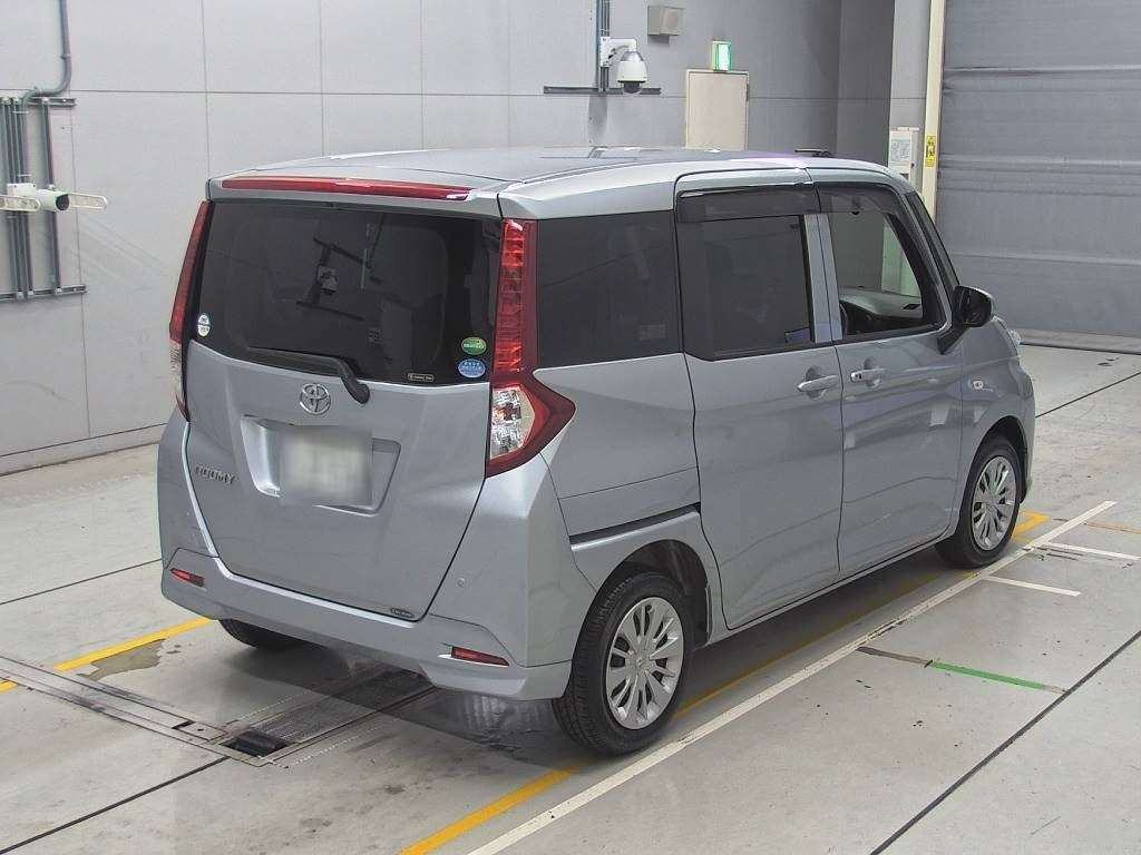 2018 Toyota Roomy M900A[1]