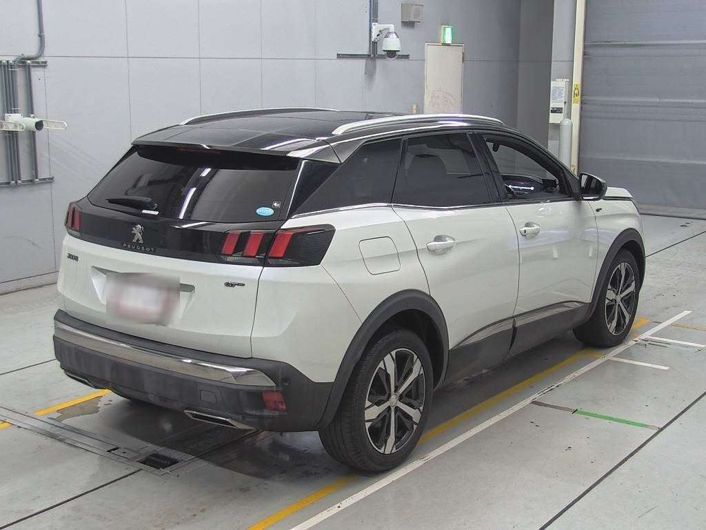 2017 Peugeot 3008 P84AH01[1]