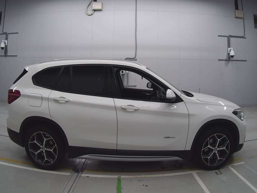 2016 BMW X1 HS20[2]