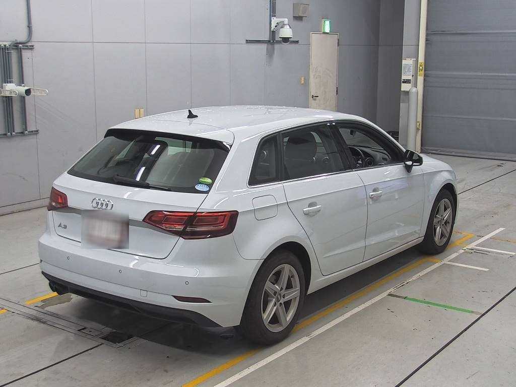 2019 Audi A3 8VCXS[1]