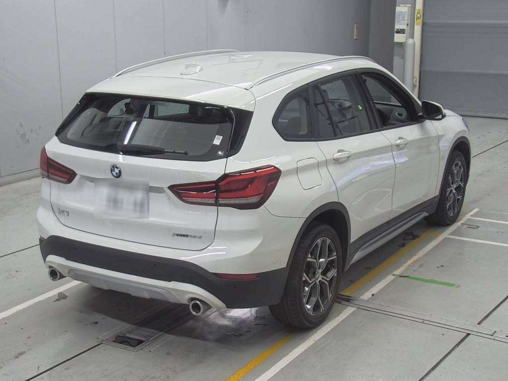 2020 BMW X1 AD20[1]