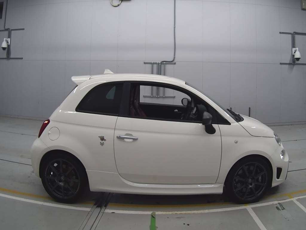 2018 Abarth Abarth 595 31214T[2]