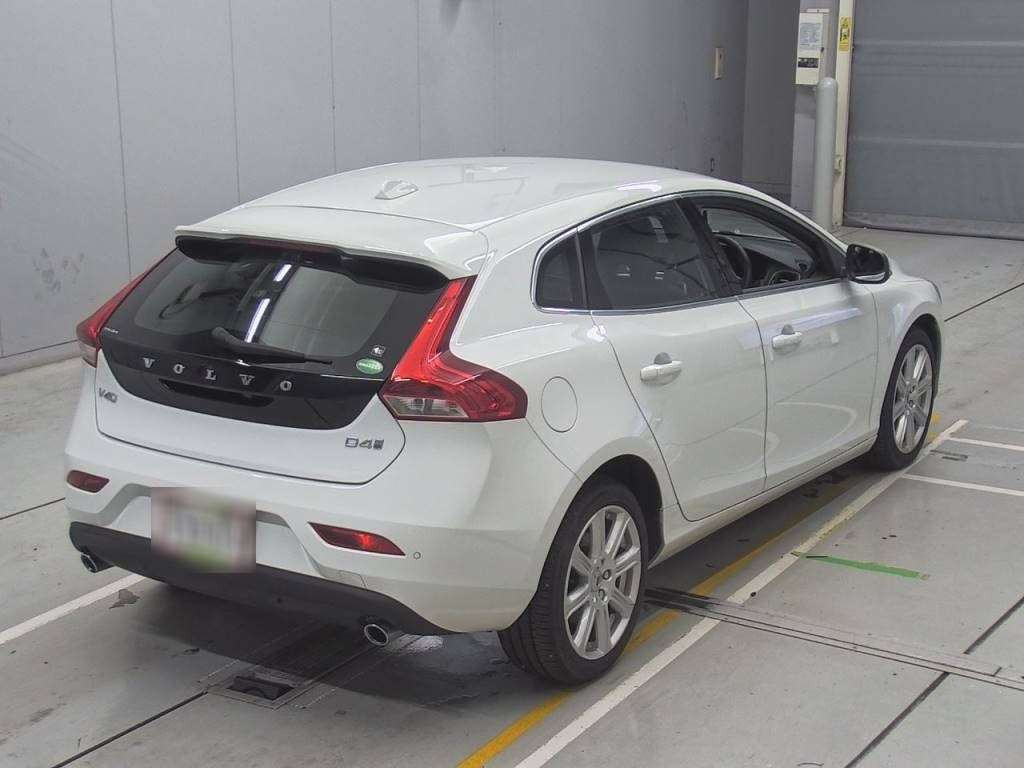 2019 Volvo V40 MD4204T[1]