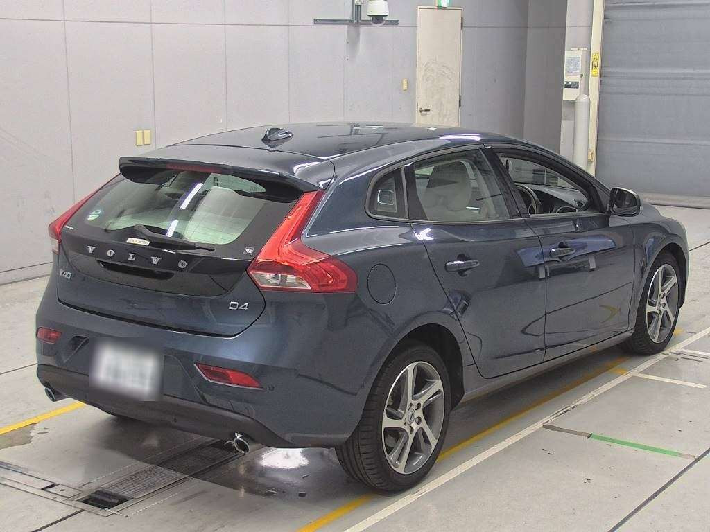 2018 Volvo V40 MD4204T[1]