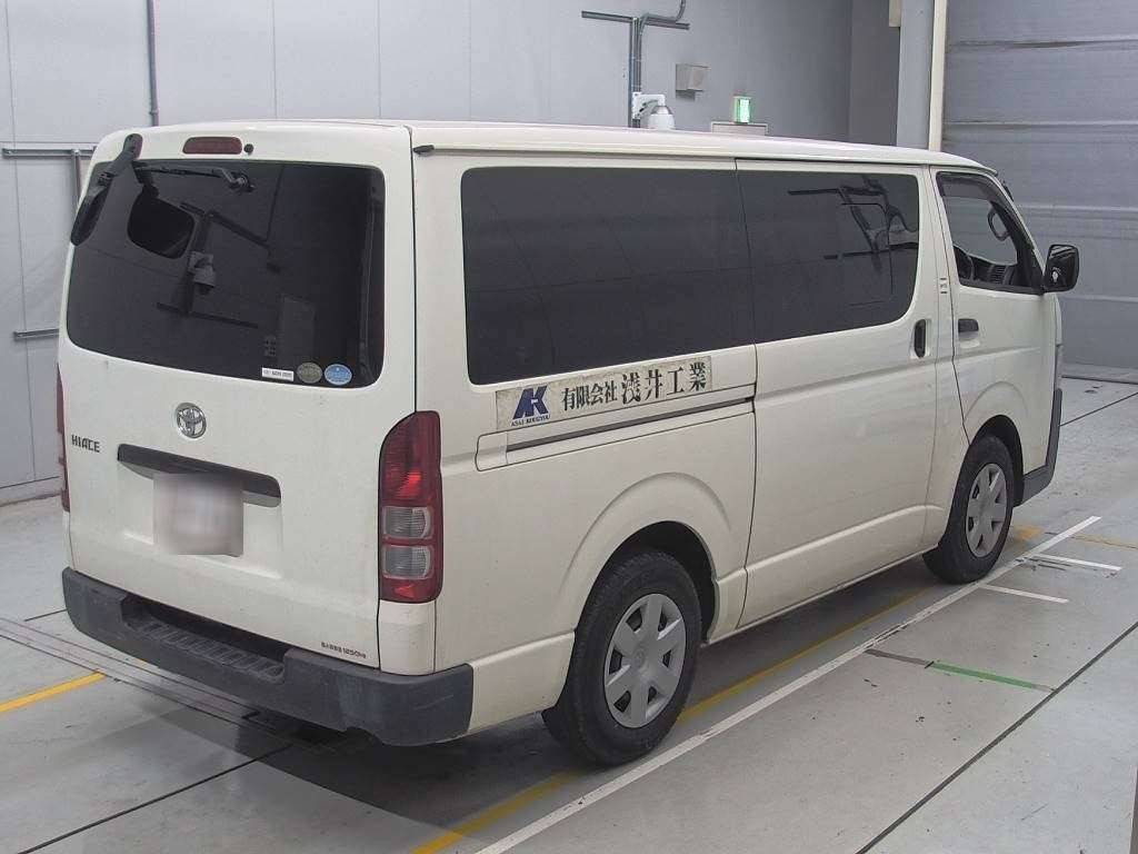 2016 Toyota Hiace Van KDH201V[1]