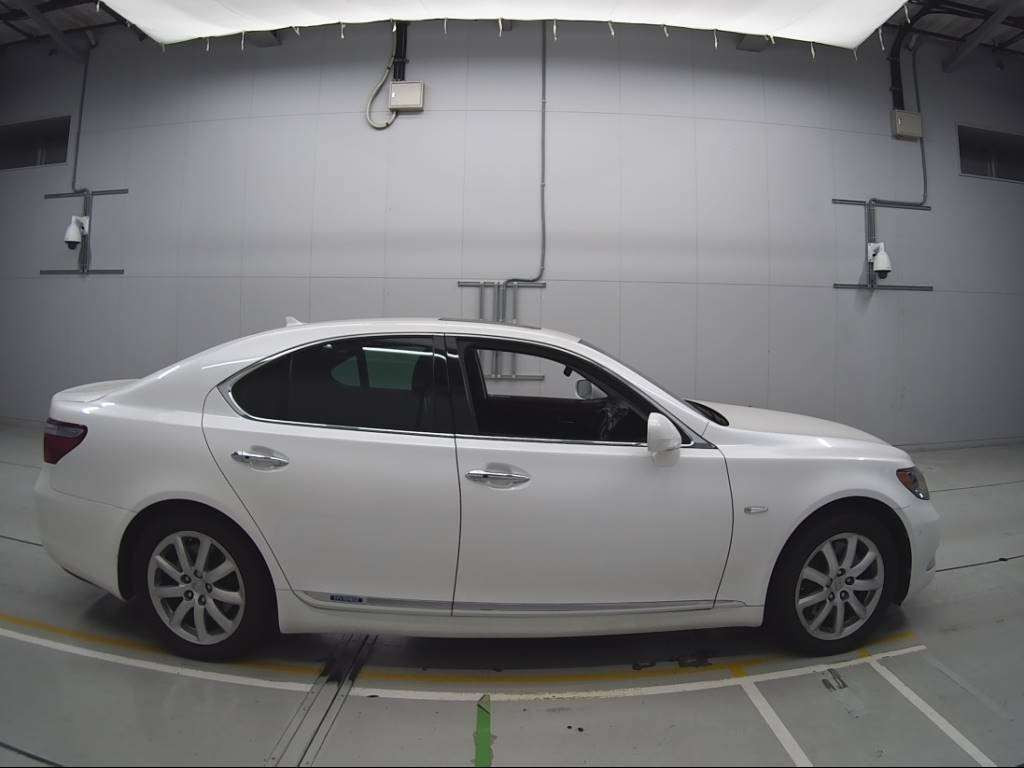 2008 Lexus LS UVF45[2]