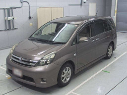 2010 Toyota Isis