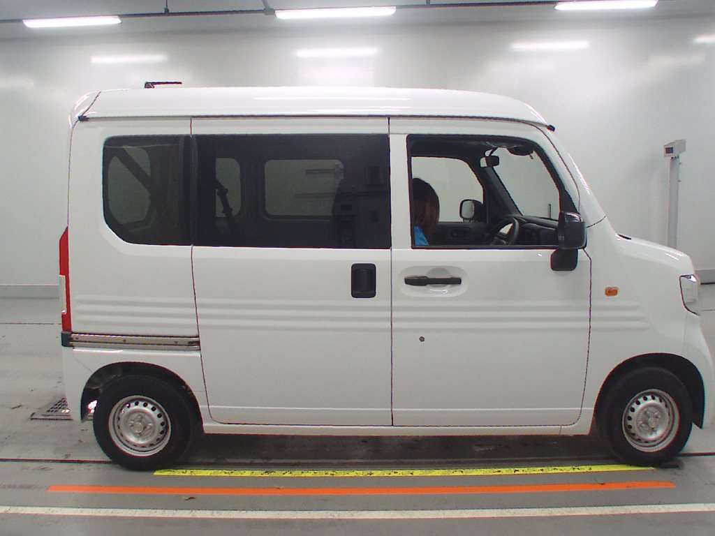 2020 Honda N-VAN JJ1[2]