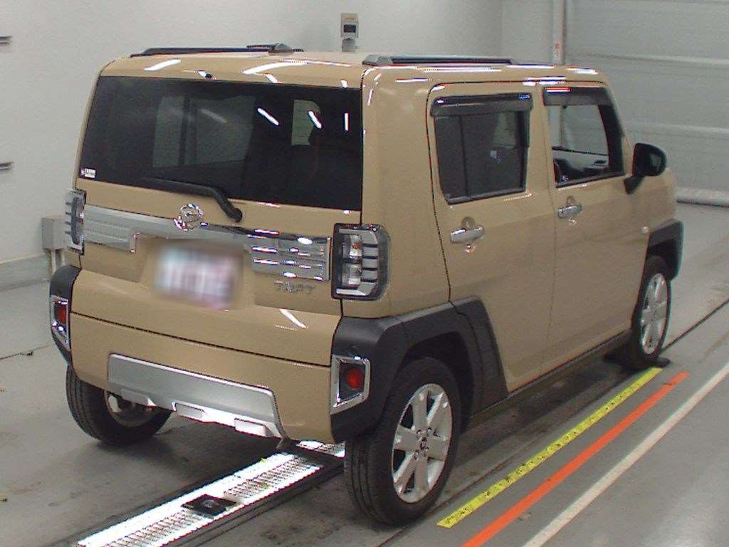 2022 Daihatsu TAFT LA900S[1]