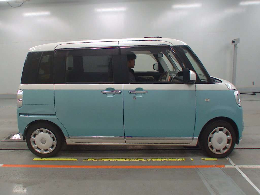 2017 Daihatsu Move Canbus LA800S[2]