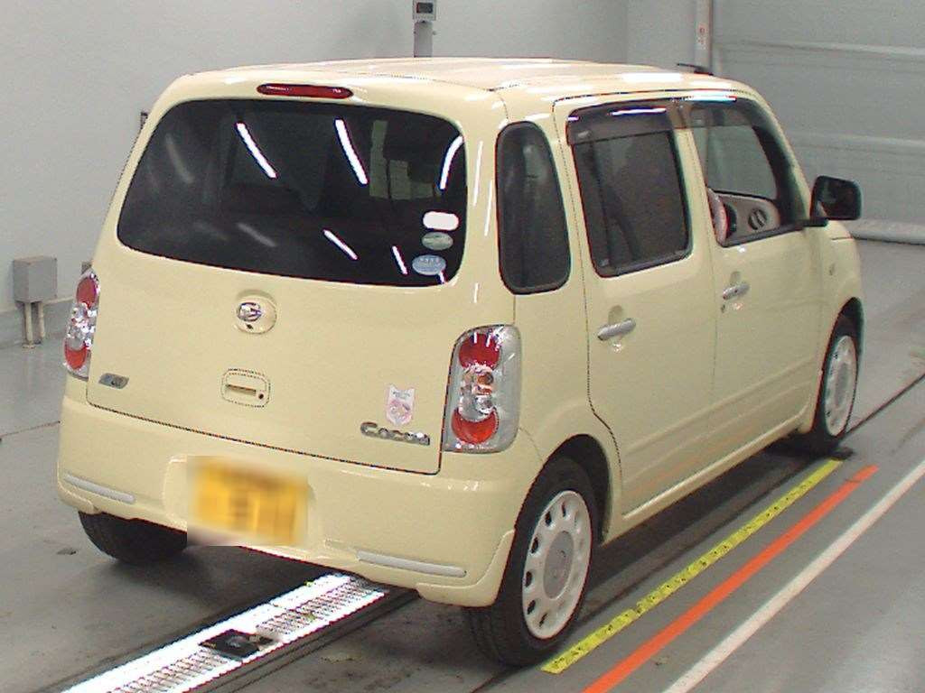 2015 Daihatsu Mira Cocoa L675S[1]