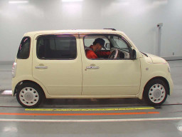 2015 Daihatsu Mira Cocoa