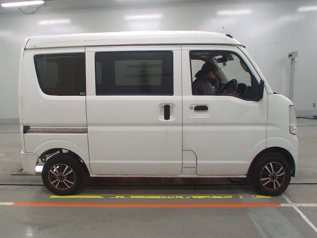 2016 Suzuki Every DA17V[2]