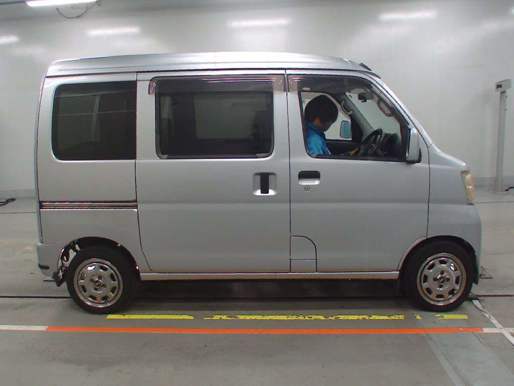 2008 Daihatsu Hijet Cargo S331V[2]