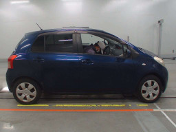 2006 Toyota Vitz