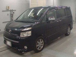 2008 Toyota Voxy