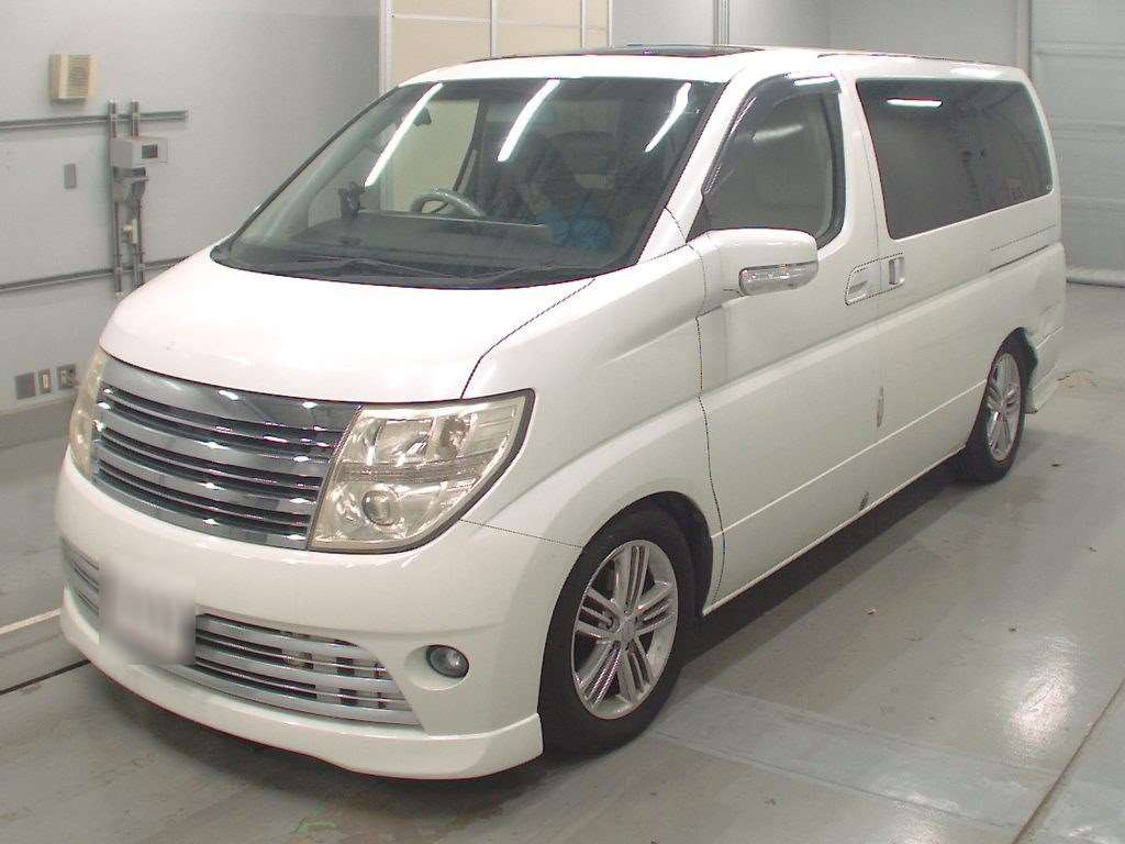 2004 Nissan Elgrand E51[0]