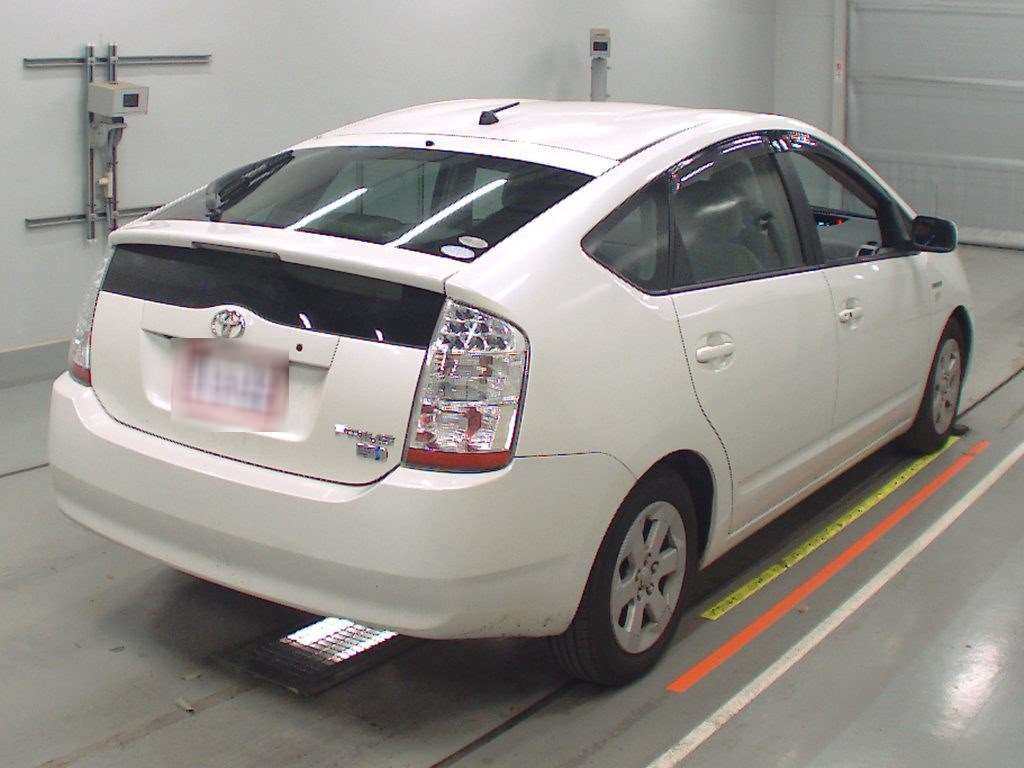 2008 Toyota Prius NHW20[1]