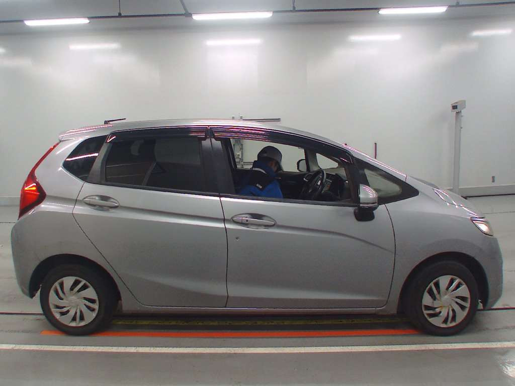 2014 Honda Fit GK3[2]