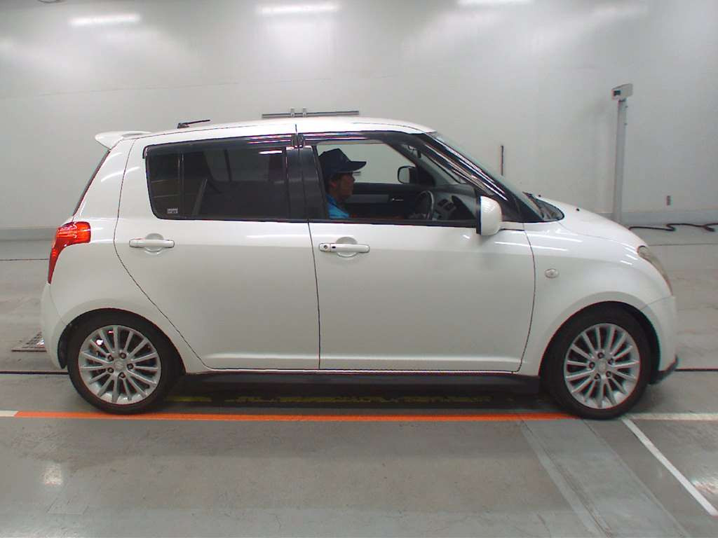 2007 Suzuki Swift ZC31S[2]