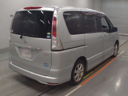 2011 Nissan Serena