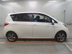 2011 Toyota Ractis