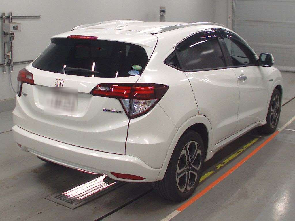 2016 Honda VEZEL RU3[1]