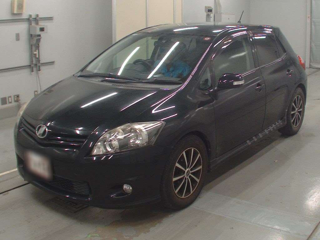 2010 Toyota Auris ZRE152H[0]