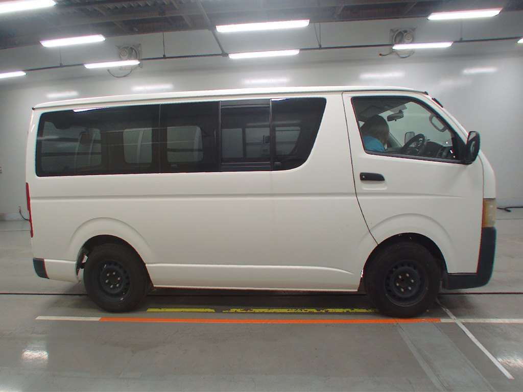 2008 Toyota Hiace Van KDH201V[2]