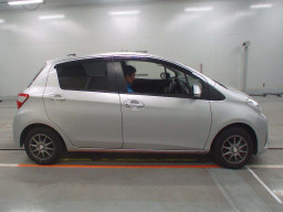 2017 Toyota Vitz