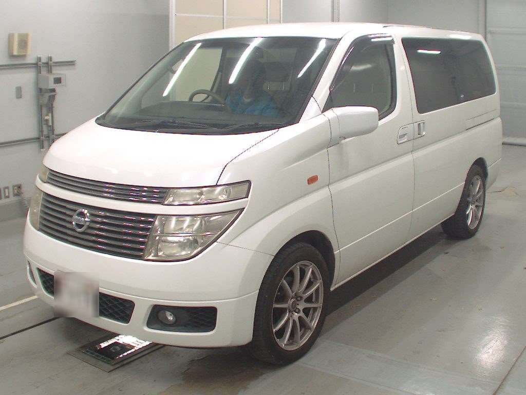 2004 Nissan Elgrand E51[0]