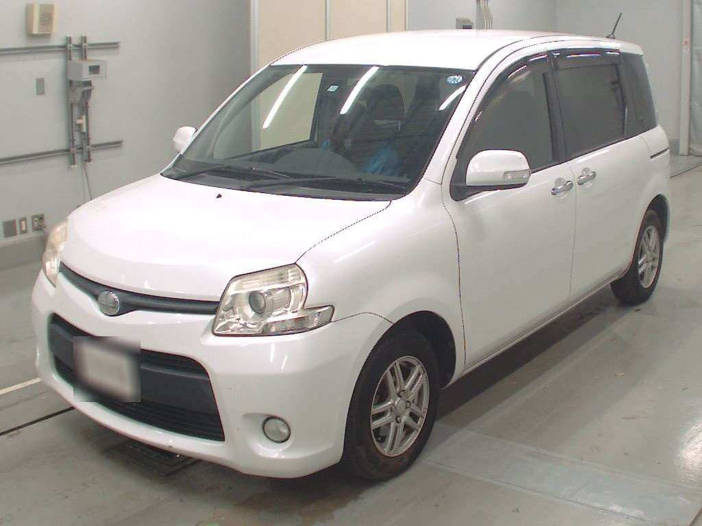 2011 Toyota Sienta NCP81G[0]