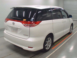 2006 Toyota Estima