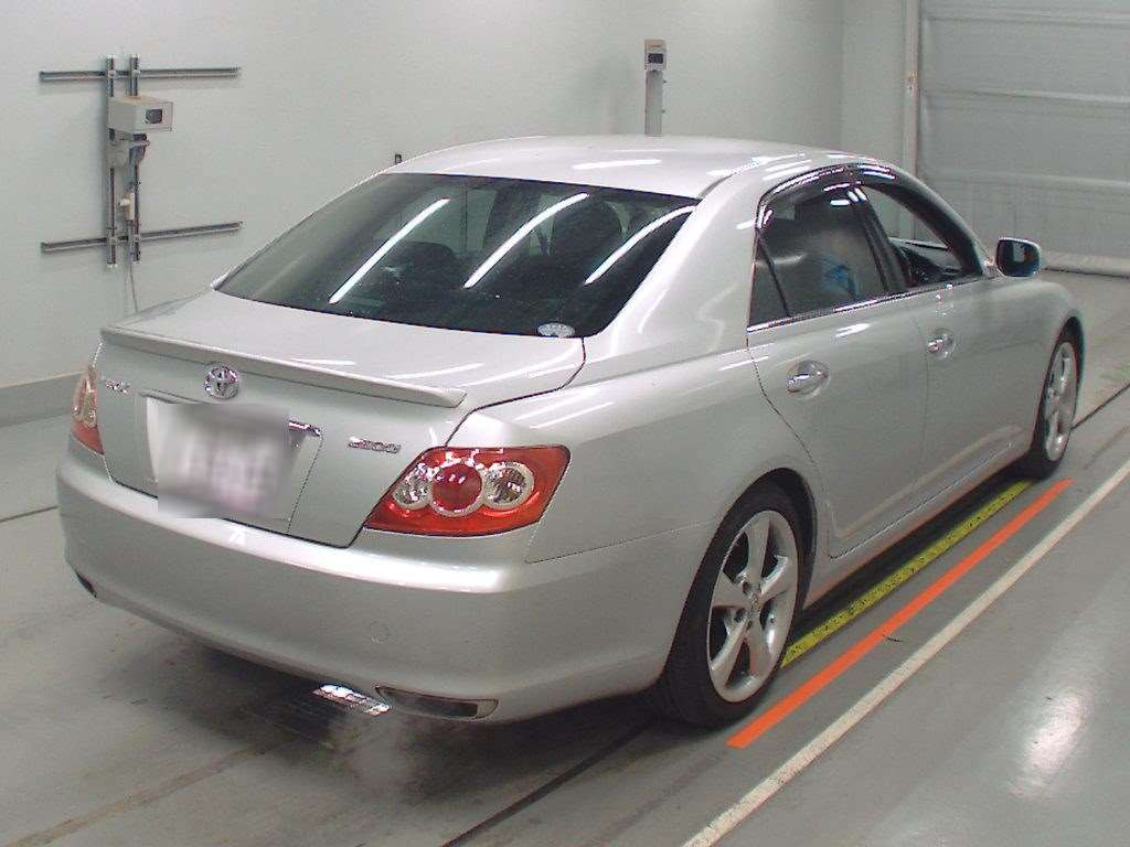 2006 Toyota Mark X GRX120[1]