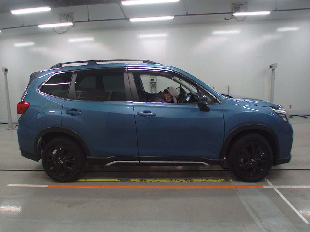 2021 Subaru Forester SK5[2]