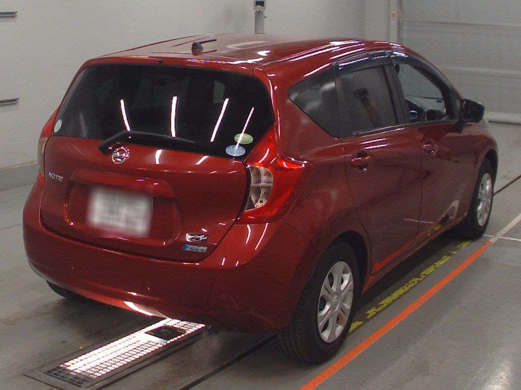 2015 Nissan Note E12[1]