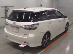 2016 Toyota Wish