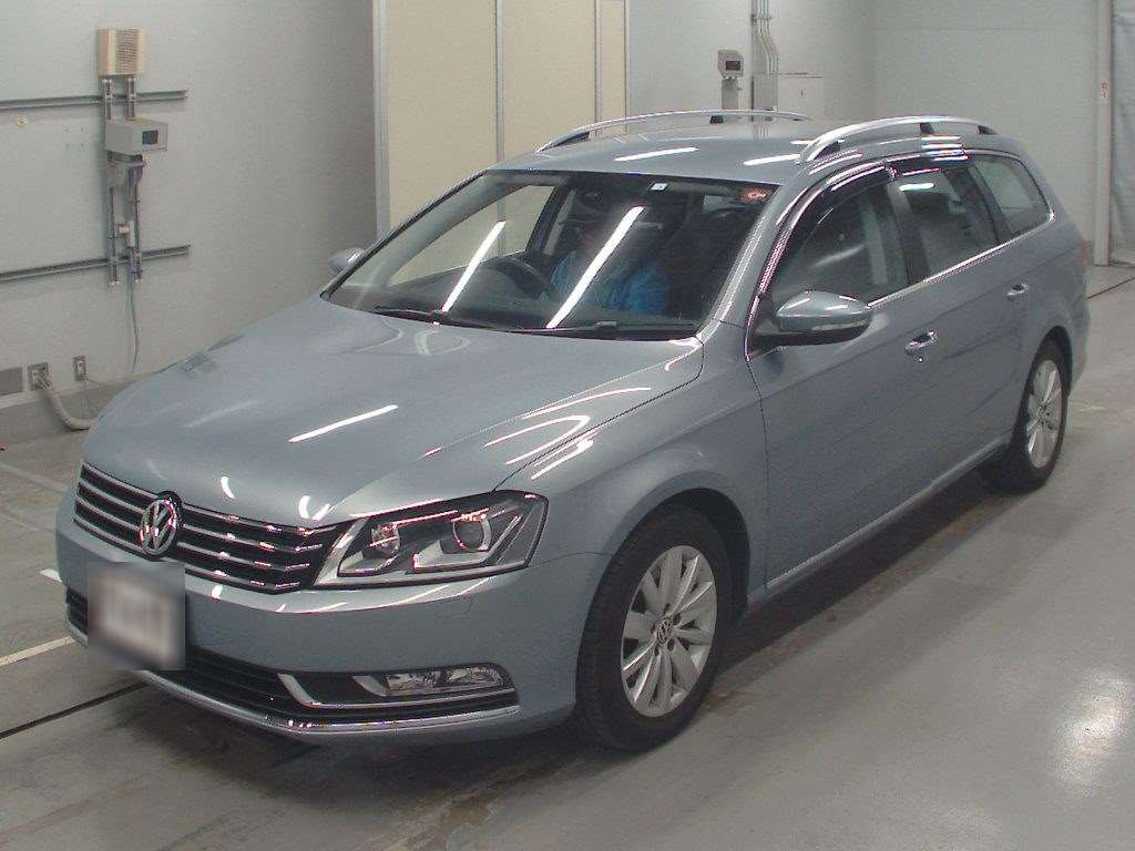 2012 Volkswagen Passat Variant 3CCAX[0]