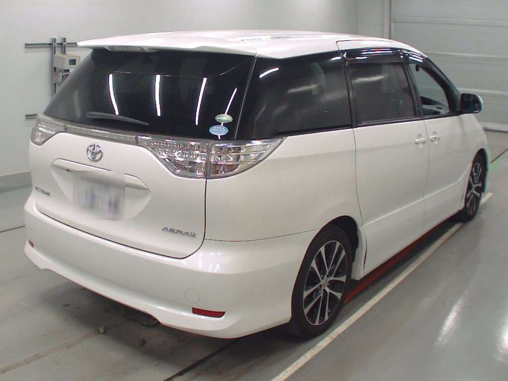 2013 Toyota Estima ACR50W[1]