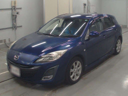 2010 Mazda Axela Sport