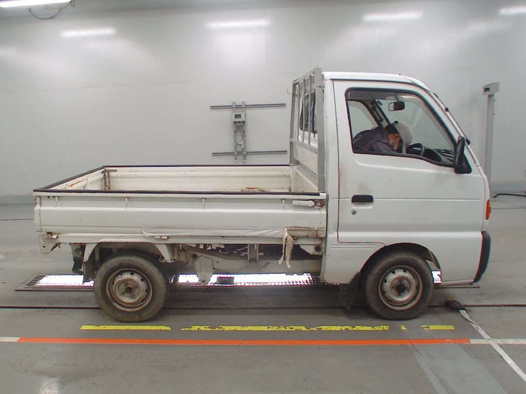 1996 Suzuki Carry Truck DC51T[2]