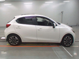 2015 Mazda Demio