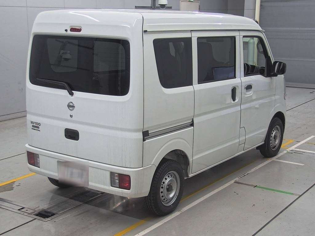 2023 Nissan NV100 Clipper DR17V[1]