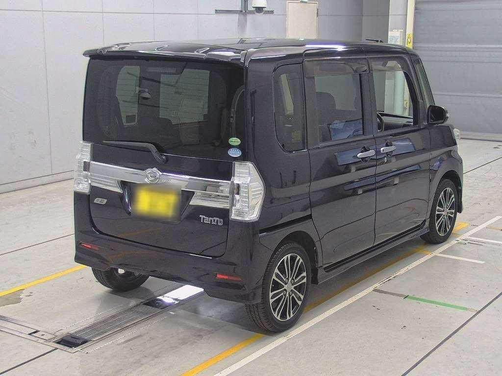 2014 Daihatsu Tanto Custom LA600S[1]