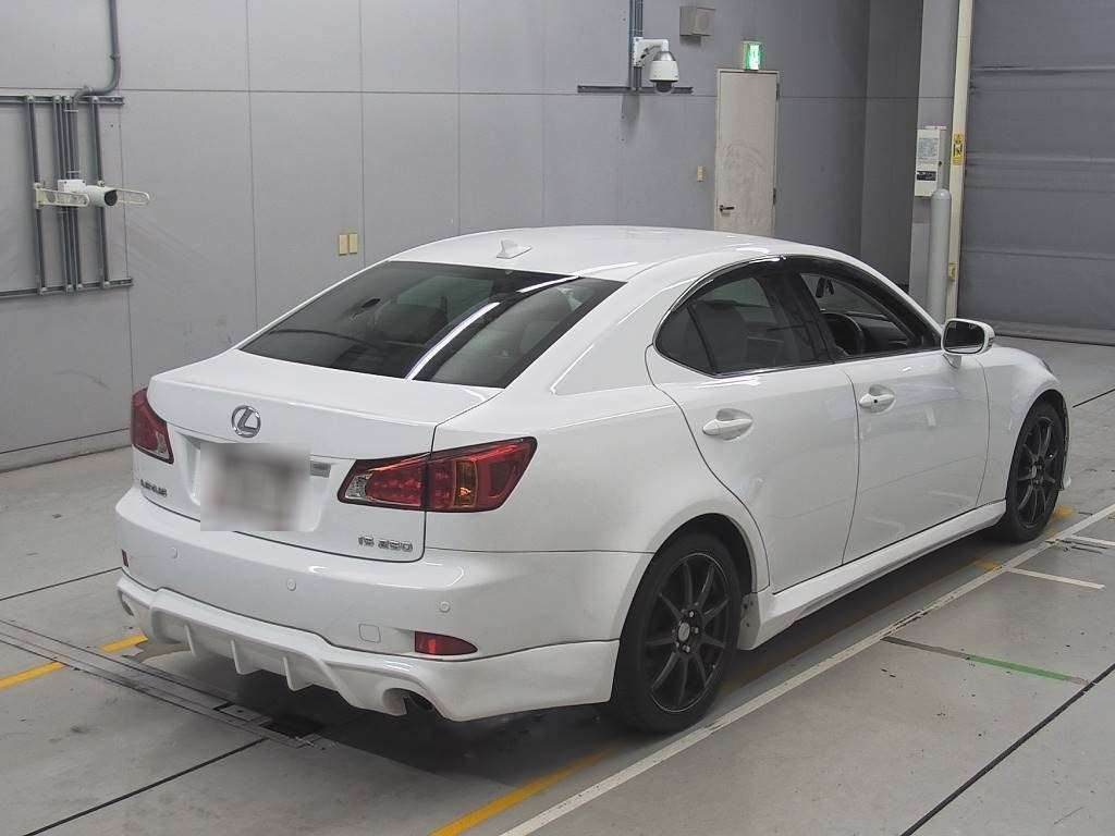 2009 Lexus IS GSE20[1]